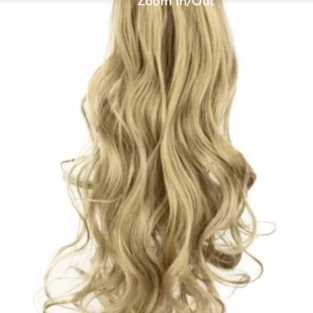 New, Ash Blonde Mix Bleach Blonde Pony Curly Hair Extension 18” with Claw grip.
